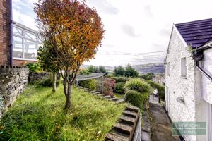 Photo 18- click for photo gallery